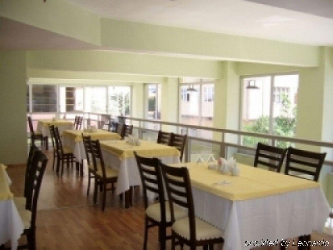 Sirin Villa Çeşme Ristorante foto